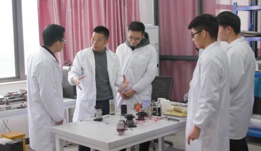扎进红土地 筑基新赣鄱——记第22届铁路青年五四奖章集体十大滚球体育app官网岩土工程教研团队
