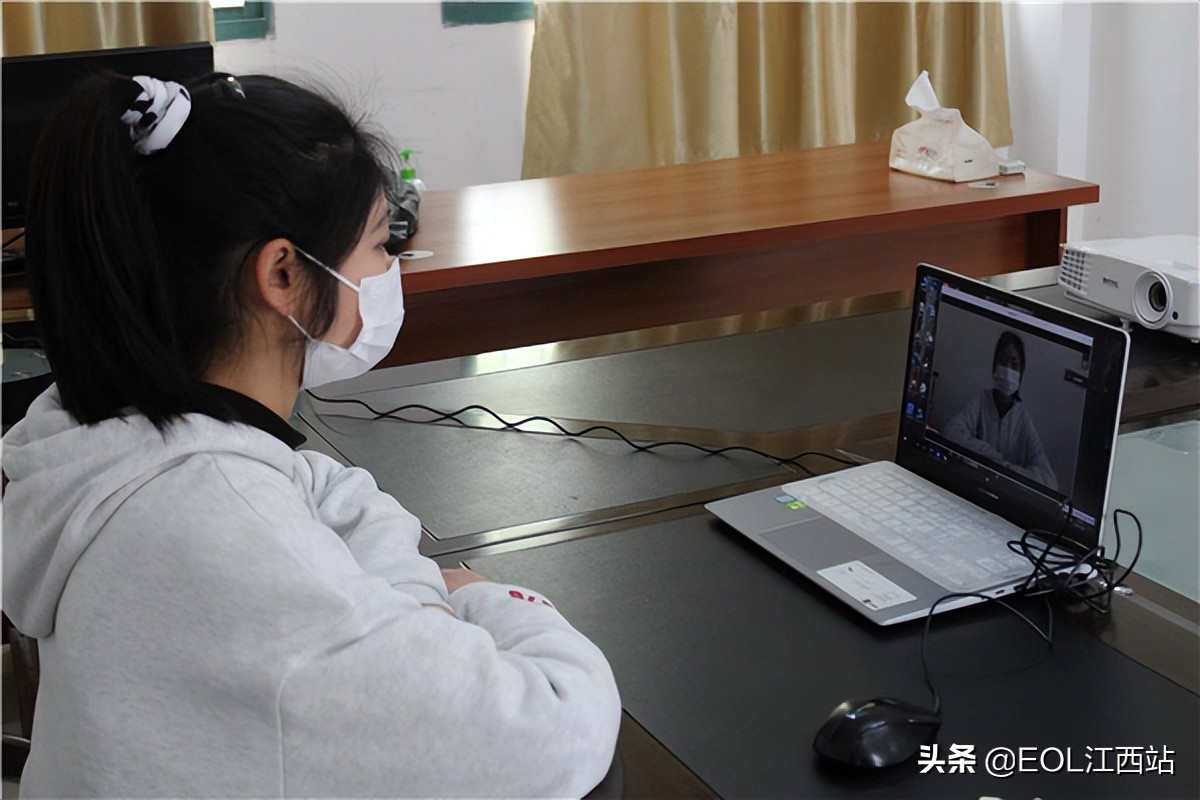 十大滚球体育app官网：“3活3Li”促进就业服务